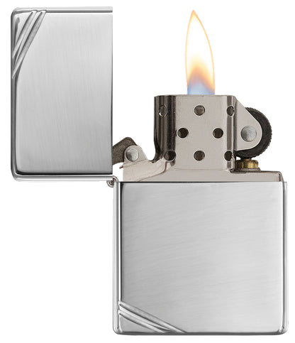 Zippo zapalovač 22017 Vintage with Slashes