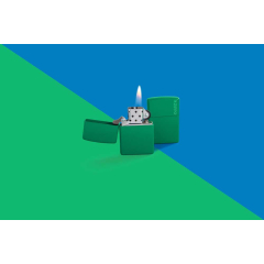 26107 Grass Green Matte Zippo Logo